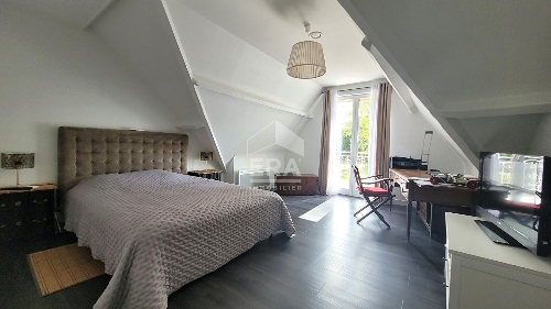 ROEZE SUR SARTHE,    499&nbsp;800 &euro;