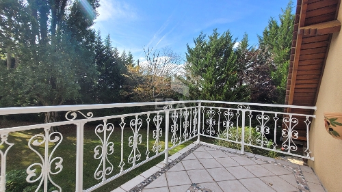 ROEZE SUR SARTHE,    499&nbsp;800 &euro;