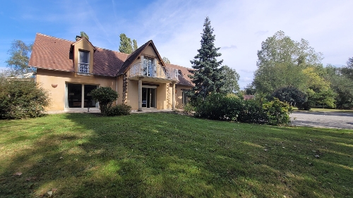 ROEZE SUR SARTHE,    499&nbsp;800 &euro;